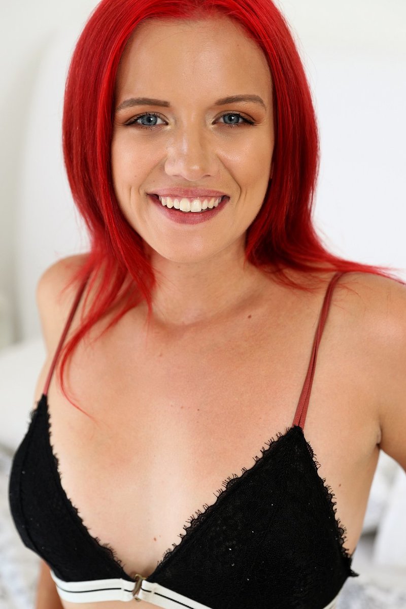 Катя, 19 лет, 5 размер груди